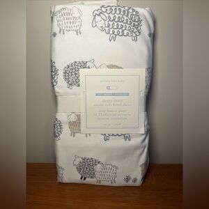 Pottery Barn Baby nwt fitted crib sheet Sleepy Sheep